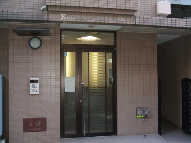 北千住オークハウス 5階のエントランス 1