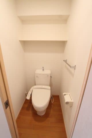 プライムアーバン大崎 7階のトイレ 1