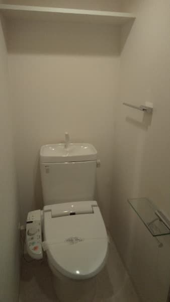 セントパレス王子 7階のトイレ 1