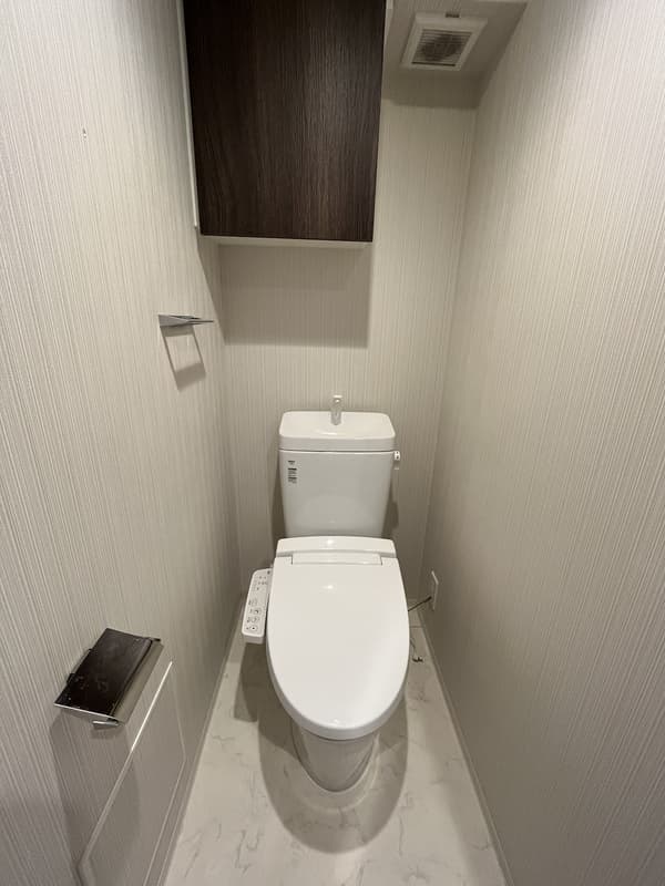 ＡＲＣＯＢＡＬＥＮＯ ＳＡＫＵＲＡＳＨＩＮＭＡＣＨＩ 2階のトイレ 1