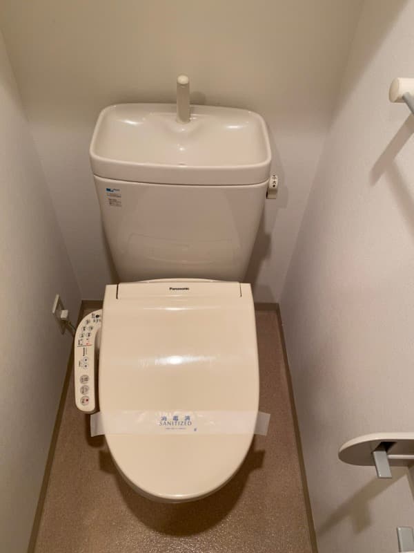 スカイコート浜松町 1階のトイレ 1