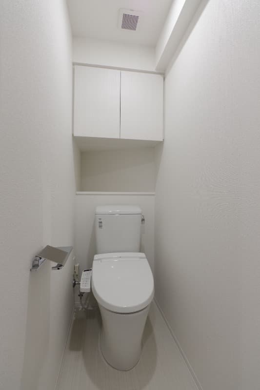ブライズ雪谷大塚 5階のトイレ 1