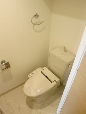 プライムコート成増 1階のトイレ 1