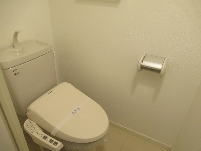 トリニティー芝浦 9階のトイレ 1