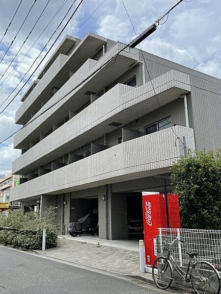 スカイコート板橋五番館 2階の外観 2