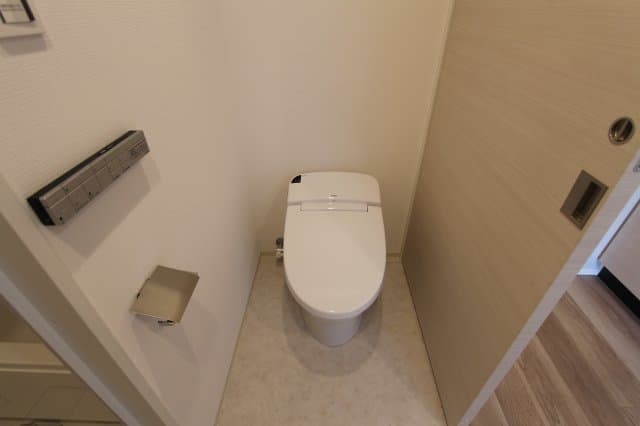 プラウドフラット外神田 4階のトイレ 1