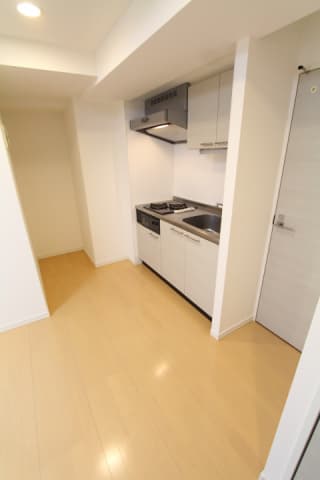 プライムアーバン目黒青葉台 5階のキッチン 2