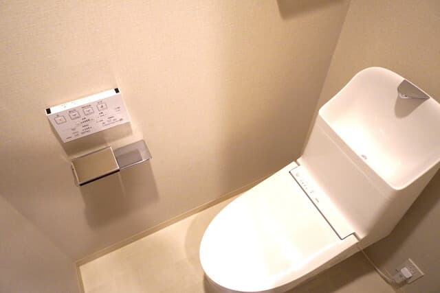 ベルファース錦糸町 3階のトイレ 1