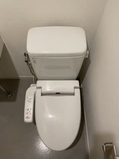 コンシェリア・デュー入谷 2階のトイレ 1