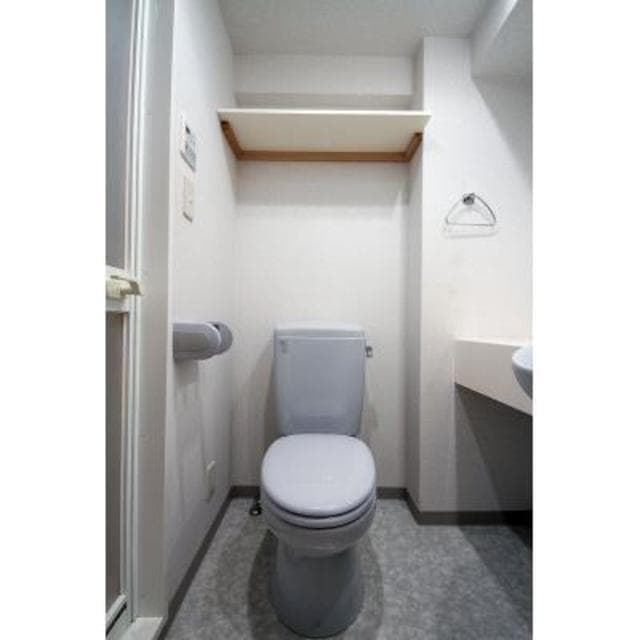 ＮＯＮＡ　ＰＬＡＣＥ渋谷神山町 1階のトイレ 1