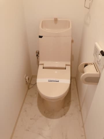 プライムアーバン千駄木 6階のトイレ 1