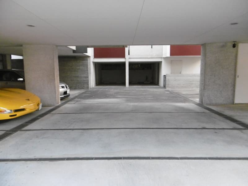 セレソ成城 1階の駐車場 1