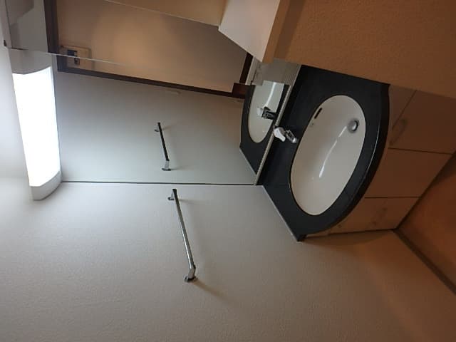 アクティ汐留 31階のトイレ 1