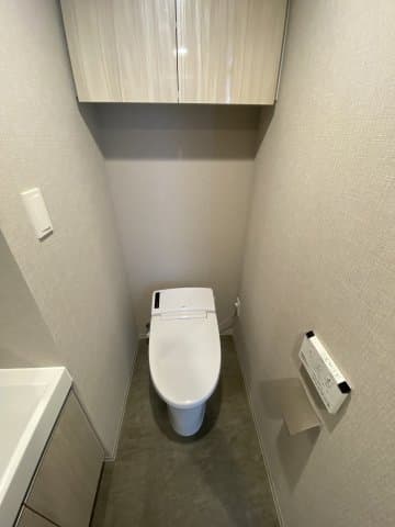 プラウドフラット月島アベニュー 2階のトイレ 1