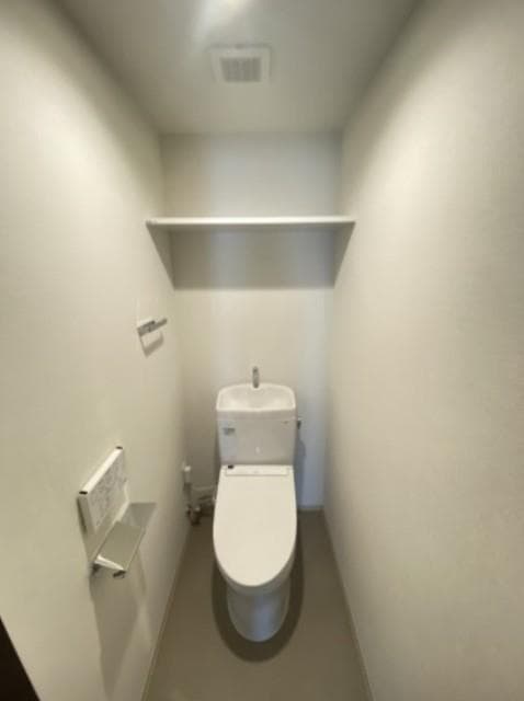 リビオメゾン両国ノース 3階のトイレ 1