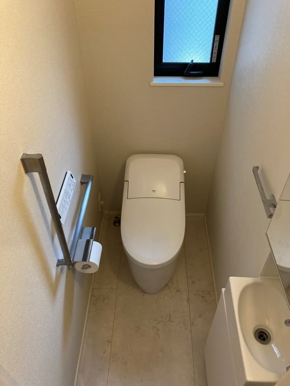 深沢戸建 1階のトイレ 1