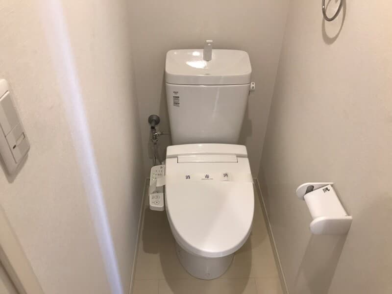 the SUGAMO 3階のトイレ 1