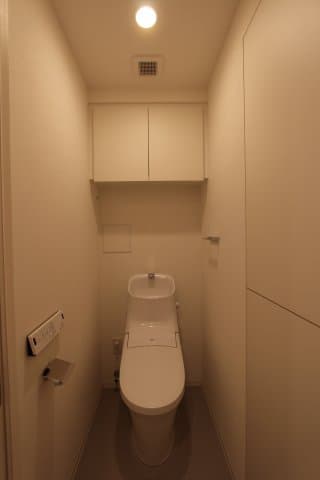 プラウドフラット中野 4階のトイレ 1