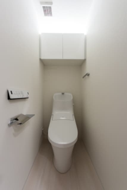 ボヌール小石川α 2階のトイレ 1