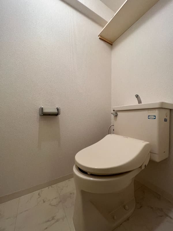フォルツェ東京 3階のトイレ 1
