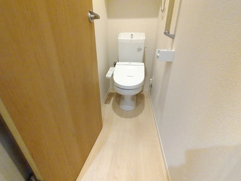 クレイノソレイユ中野新橋 1階のトイレ 1