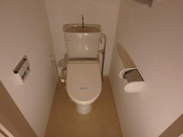 トリニティー芝浦 18階のトイレ 1