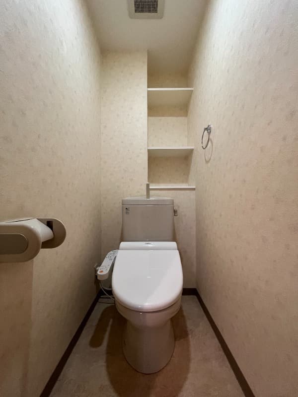 レスポワール佃 3階のトイレ 1