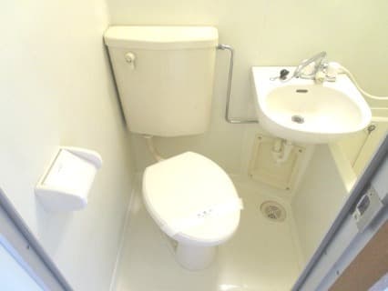 ベルトピア多摩川 3階のトイレ 1