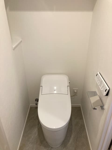 ラテスト白金台 1階のトイレ 1