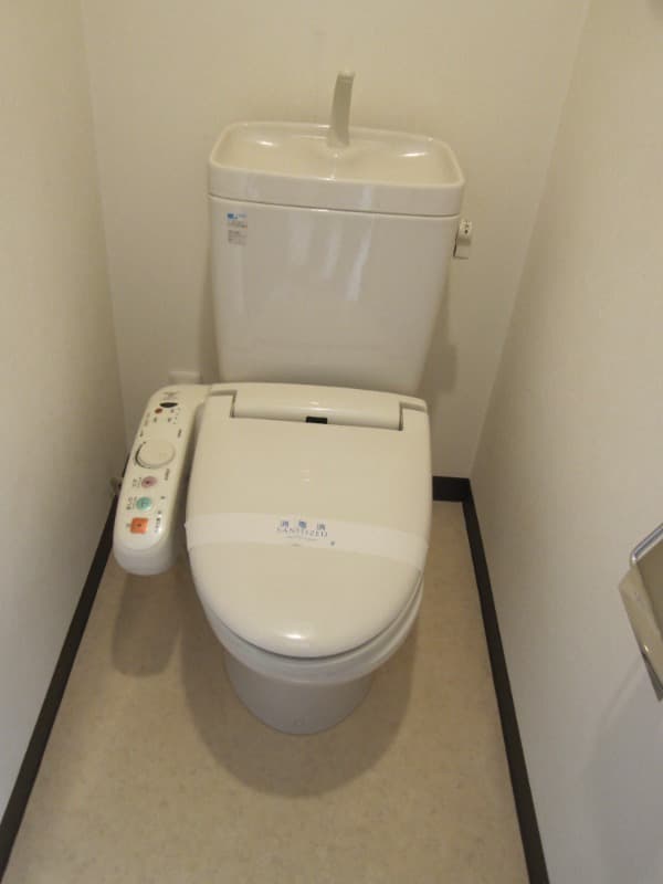 ドルチェ月島・弐番館 12階のトイレ 1