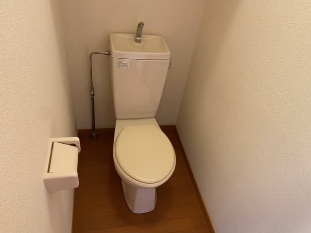 レオパレスルミエール 103のトイレ 1