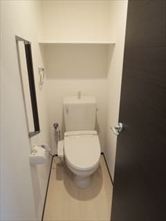 レオネクストカーザ　アサカ 2階のトイレ 1