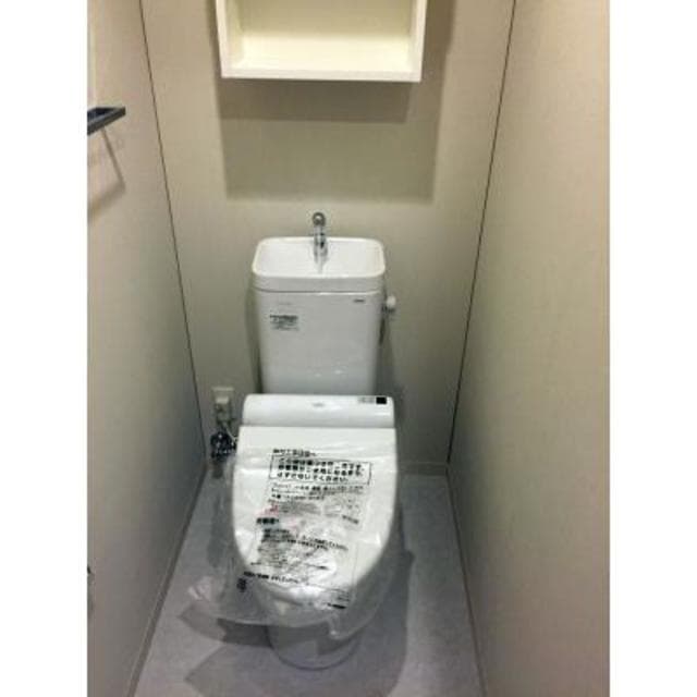 メルクマール京王笹塚レジデンス 19階のトイレ 1