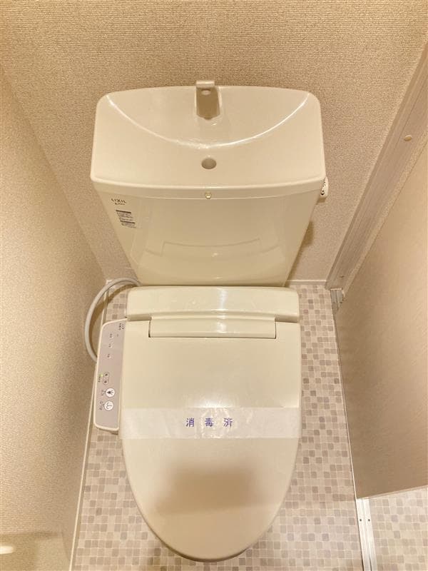ポワソヌリー文京千石 2階のトイレ 1
