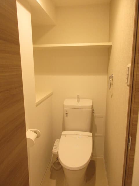 プロスタイルウェルス西早稲田 11階のトイレ 1