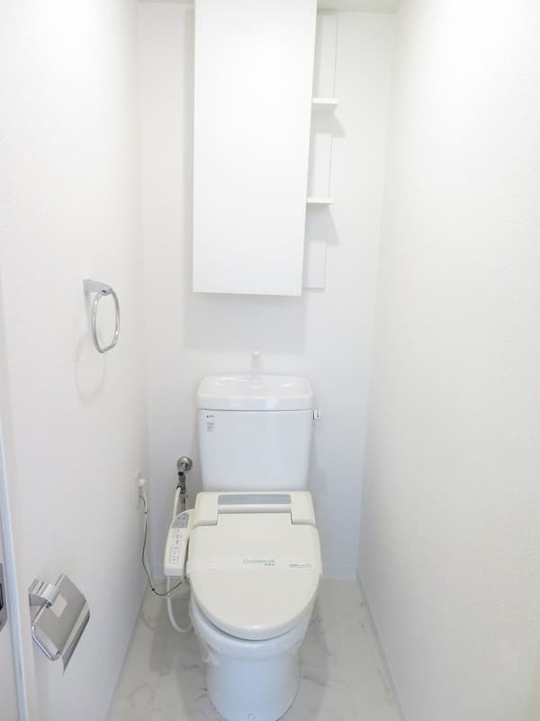 エスティメゾン大島 15階のトイレ 1