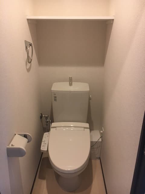 クレイノ亀戸 1階のトイレ 1
