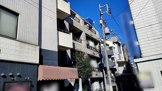 レオパレスＩＫＥＢＵＫＵＲＯ 1階の外観 1