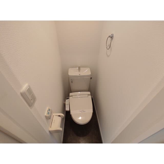 メゾン笹塚 1階のトイレ 1