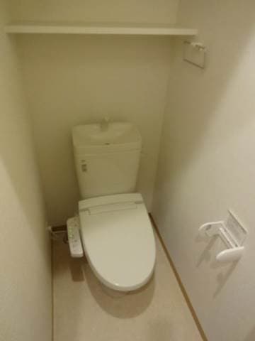 スズキレジデンス 1階のトイレ 1