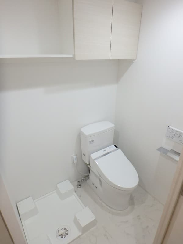 オーキッドレジデンス上野 14階のトイレ 1