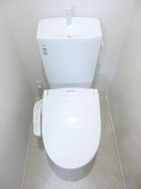 メゾンタカイシ 1階のトイレ 1