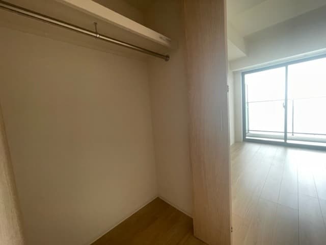 Adachi Liner Toneri Residence 4階の収納 2