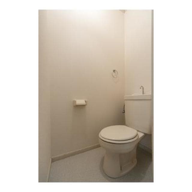 上野毛グリーンガーデン 2階のトイレ 1