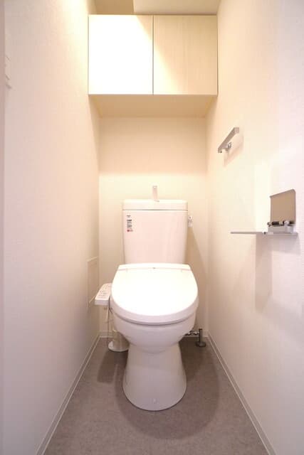 プライムブリス新宿上落合 5階のトイレ 1