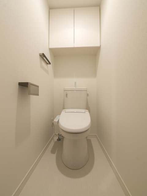 SYFORME NISHI-SHINJUKU-5CHOME 4階のトイレ 1