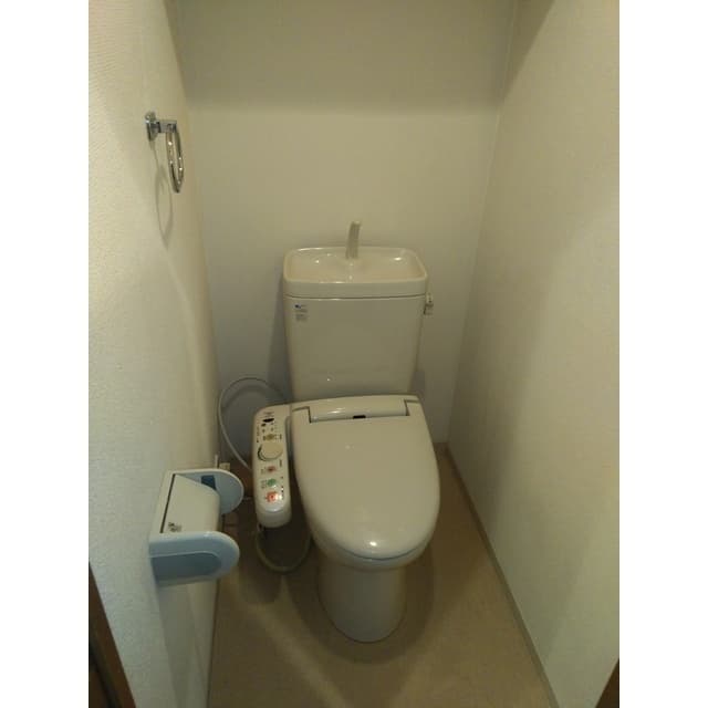 サンテミリオン目白 7階のトイレ 1