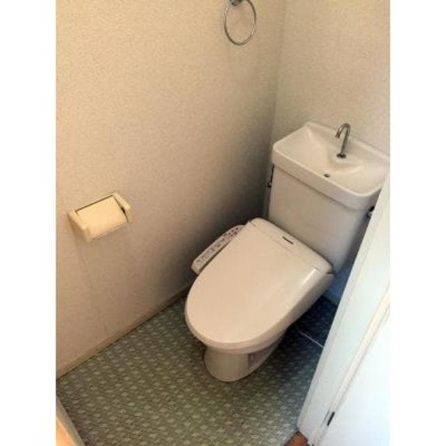 上野毛グリーンガーデン 1階のトイレ 1