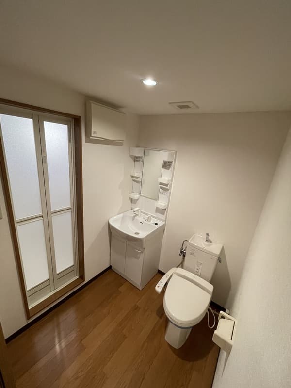Radix Teraoka 1階のトイレ 1
