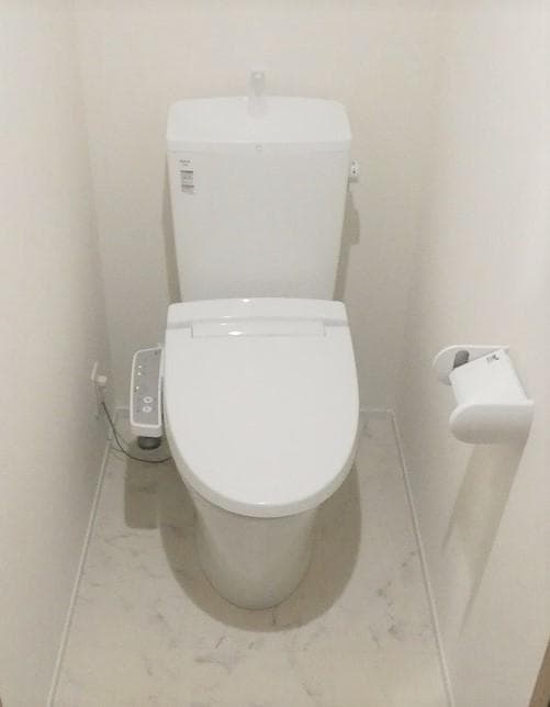 ビューノ竜泉 1階のトイレ 1